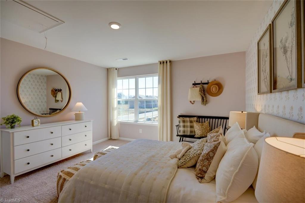property viewer photo 36