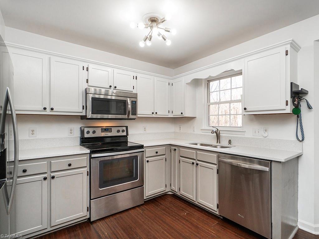 property viewer photo 10
