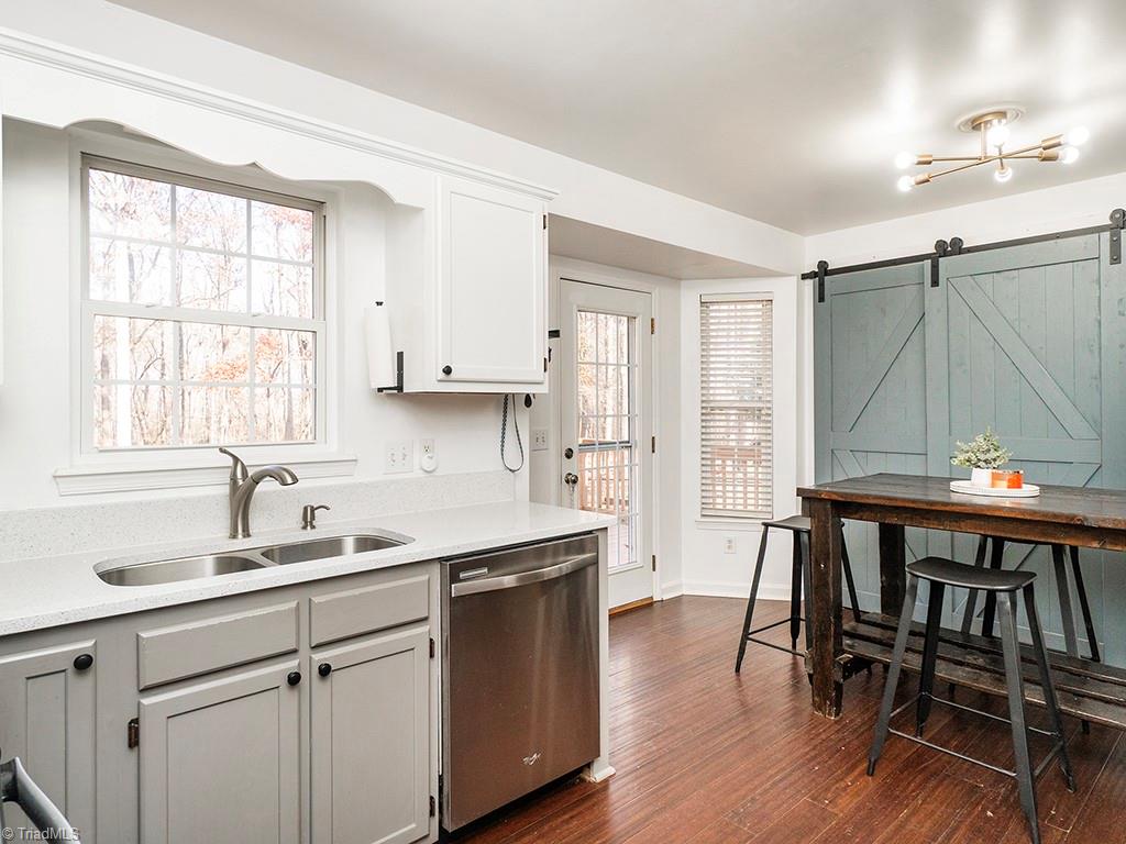 property viewer photo 14