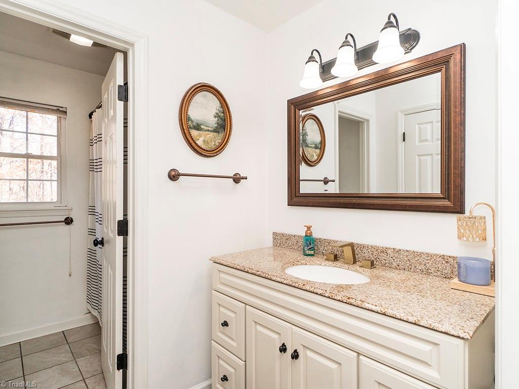 property viewer photo 17