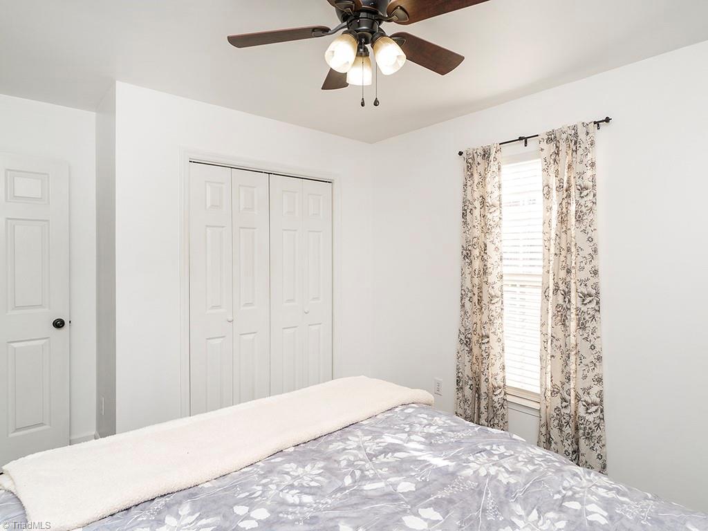 property viewer photo 20