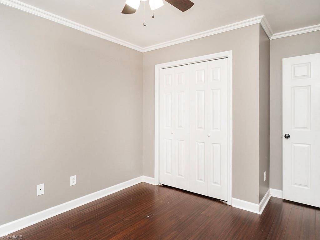 property viewer photo 23