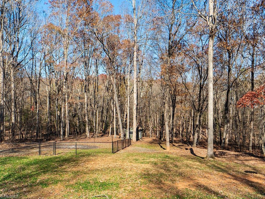 property viewer photo 27