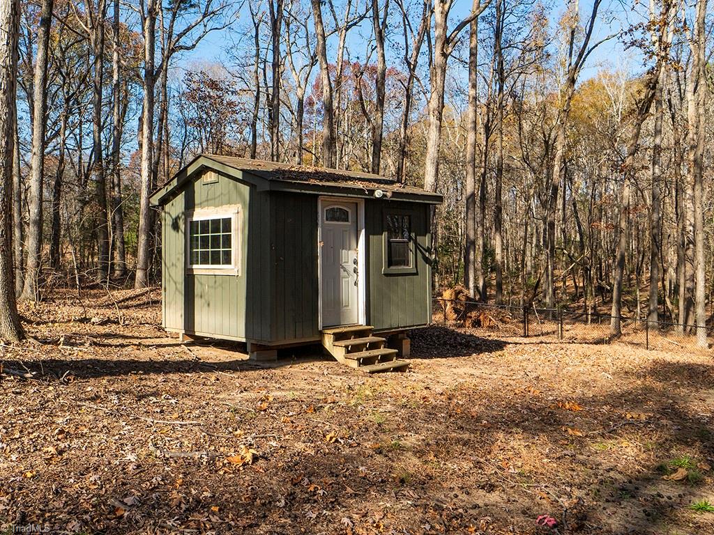 property viewer photo 33