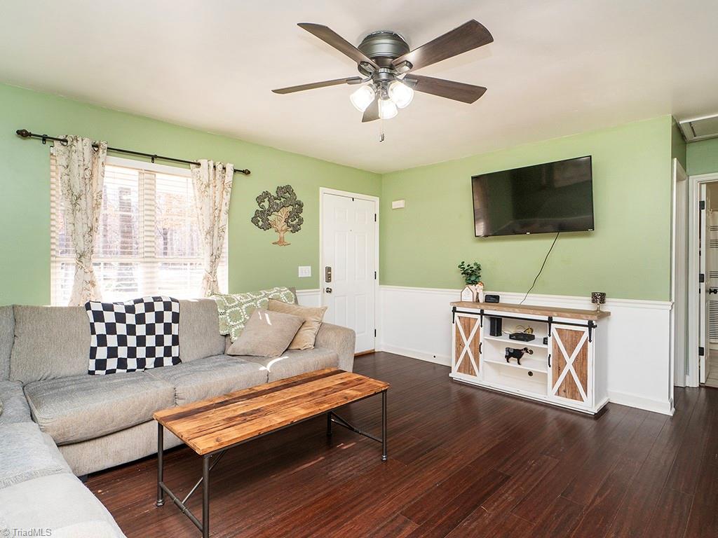 property viewer photo 5
