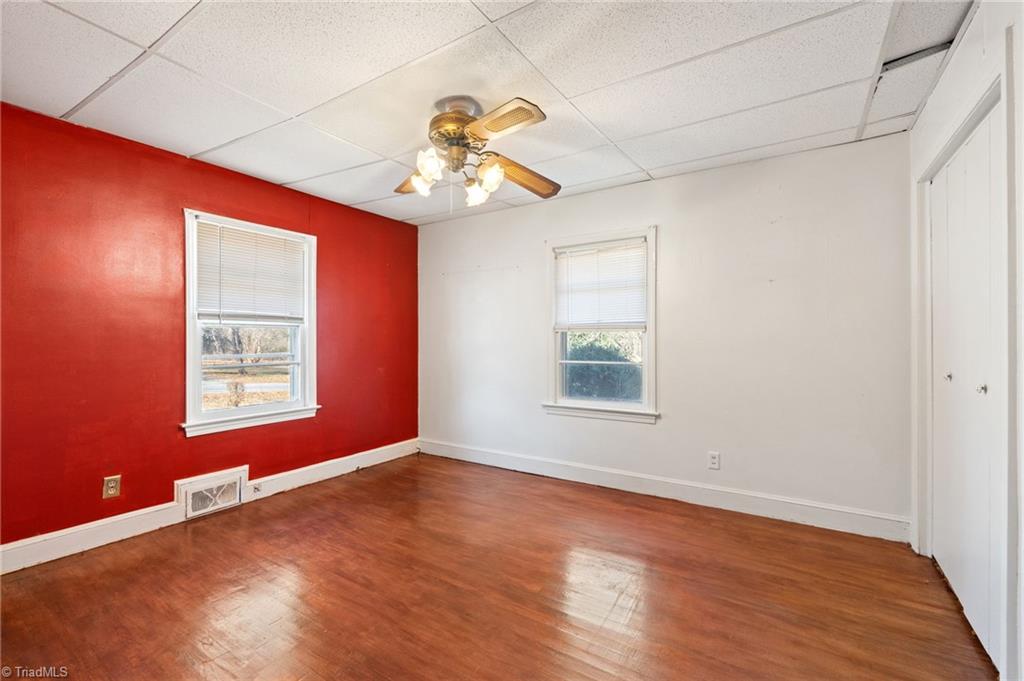 property viewer photo 14