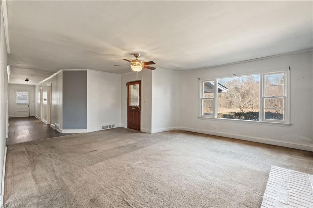 property viewer photo 6