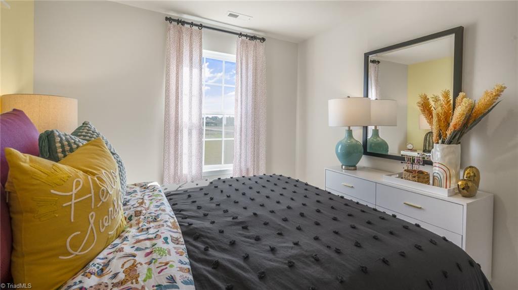 property viewer photo 18