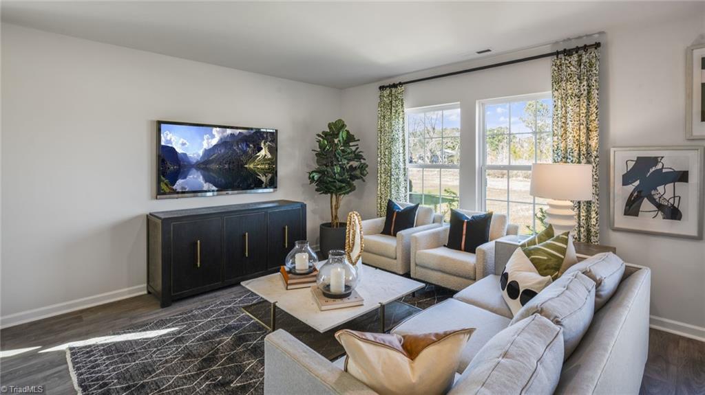 property viewer photo 7