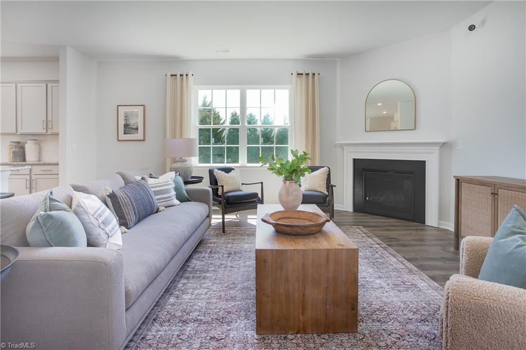 property viewer photo 13