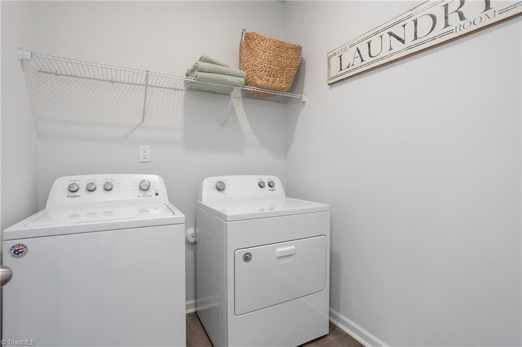 property viewer photo 22