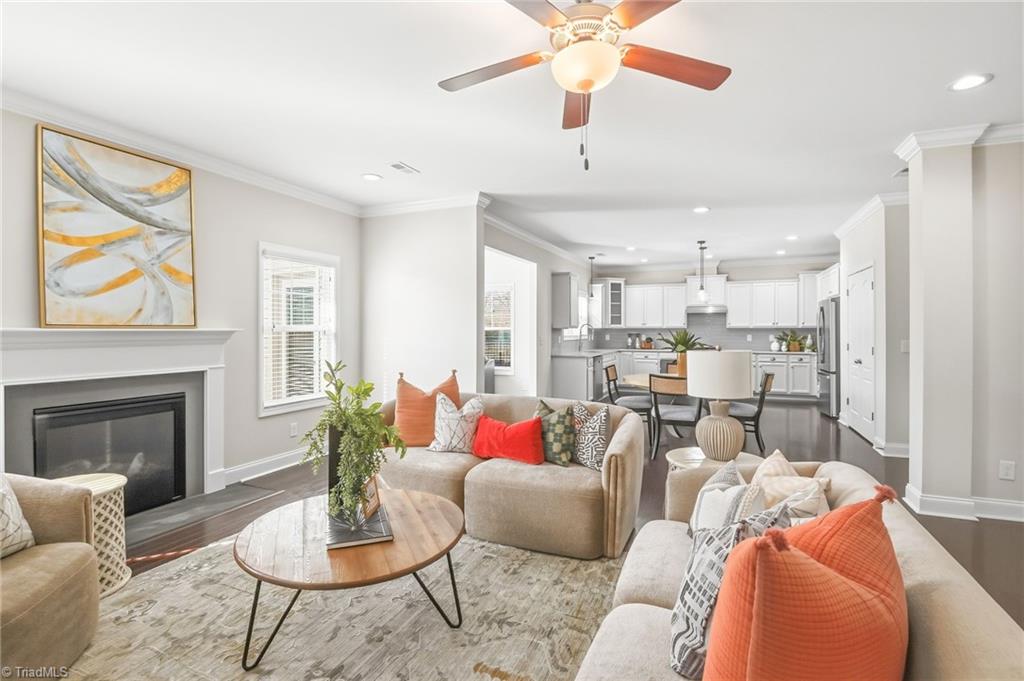 property viewer photo 10