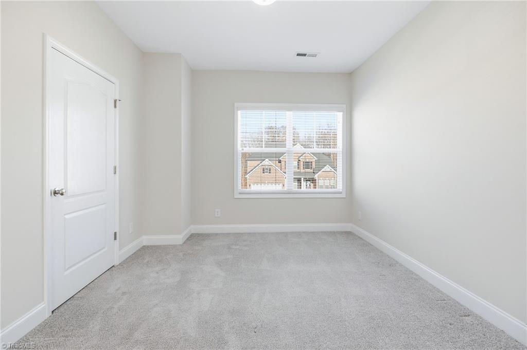property viewer photo 28