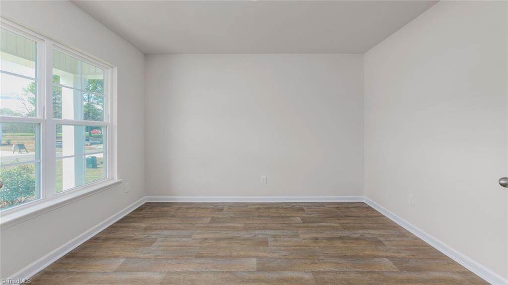property viewer photo 3