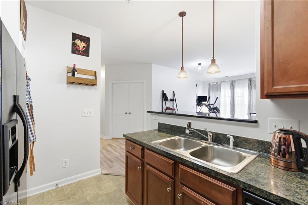 property viewer photo 18