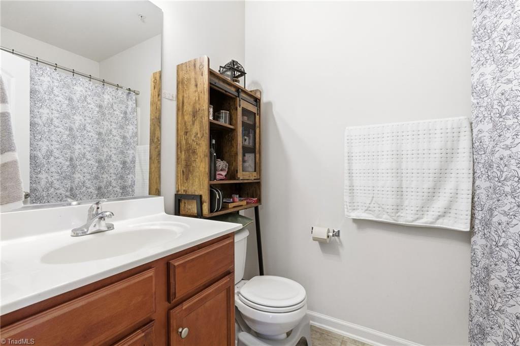 property viewer photo 22