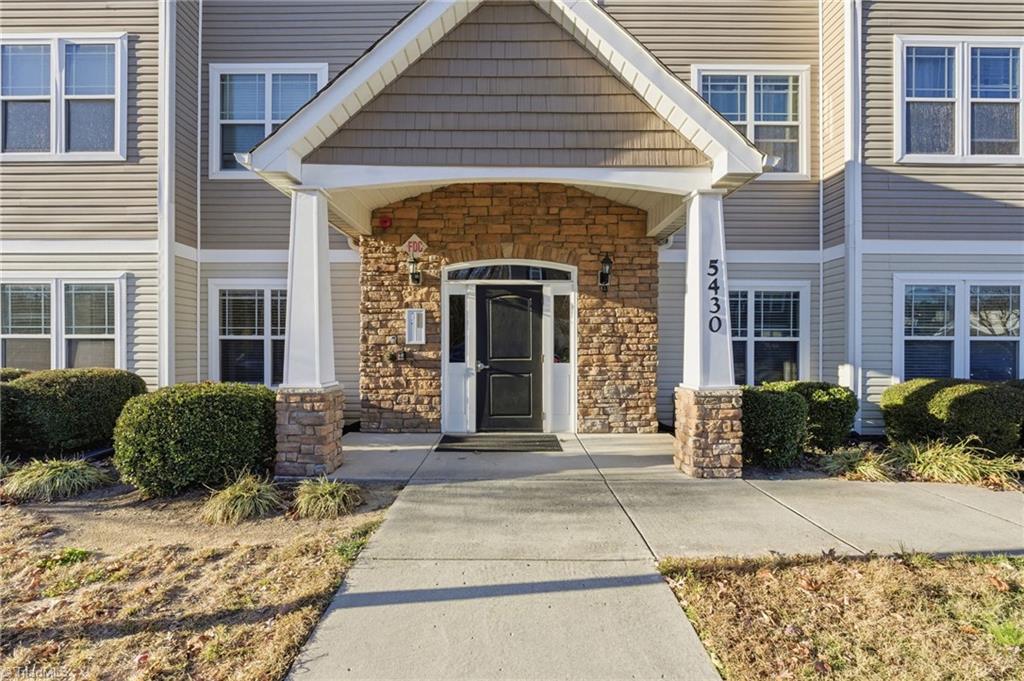 property viewer photo 28