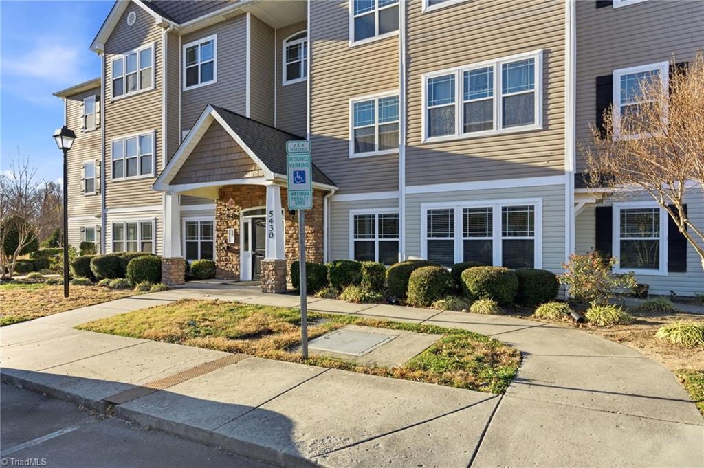 property viewer photo 29