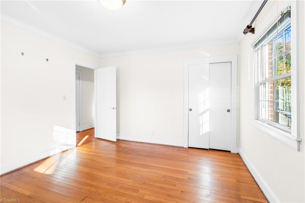 property viewer photo 19