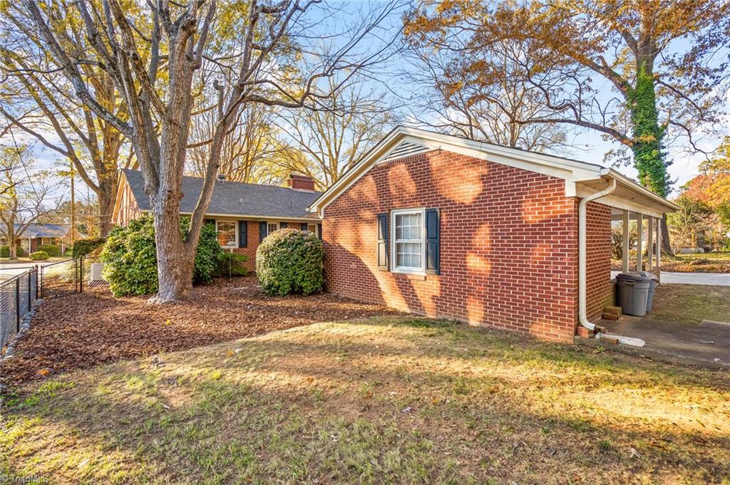 property viewer photo 25