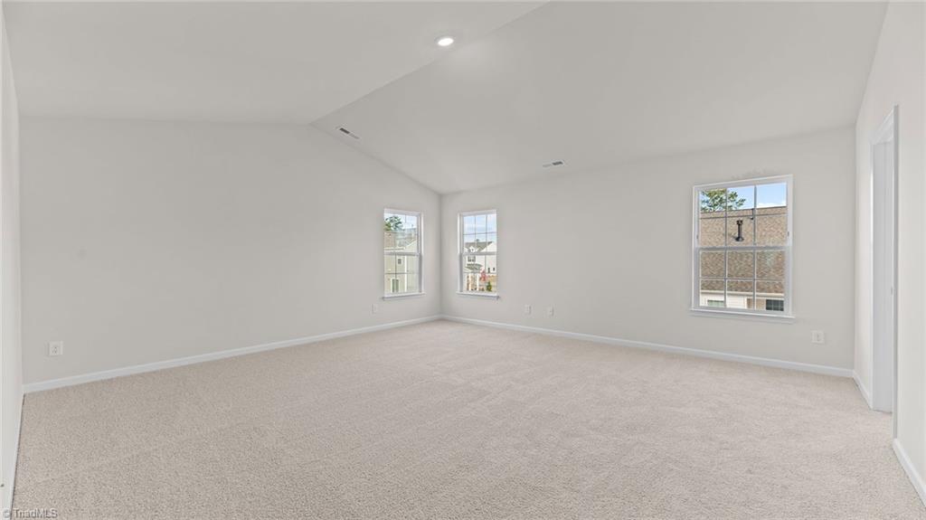 property viewer photo 16