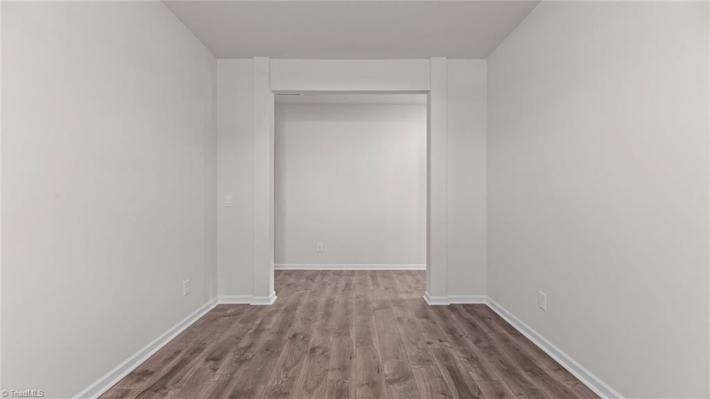 property viewer photo 5