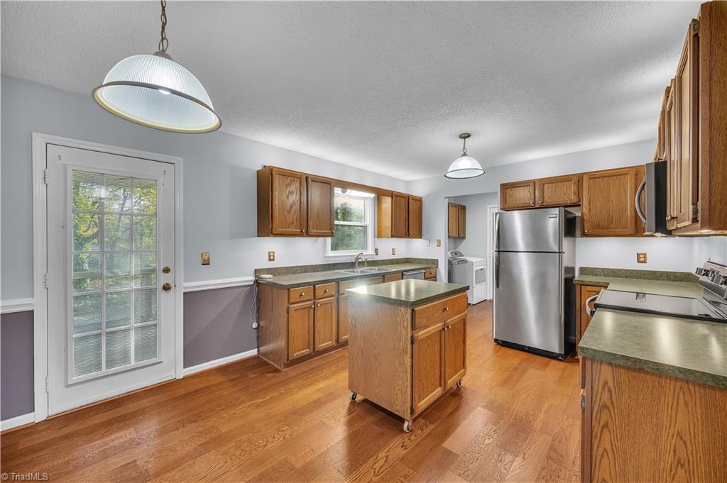 property viewer photo 5