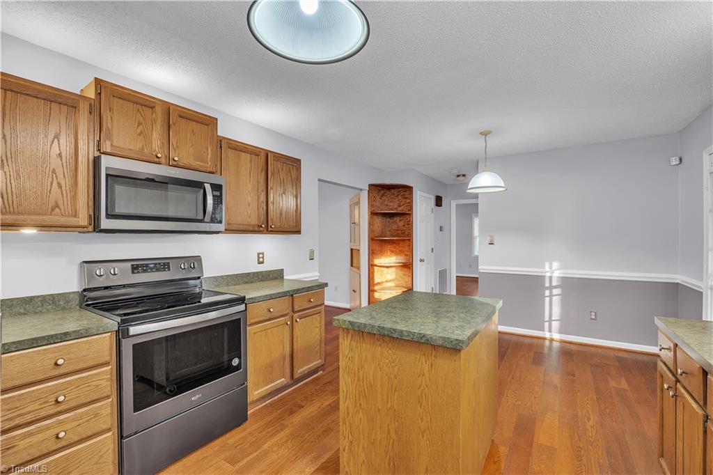 property viewer photo 7