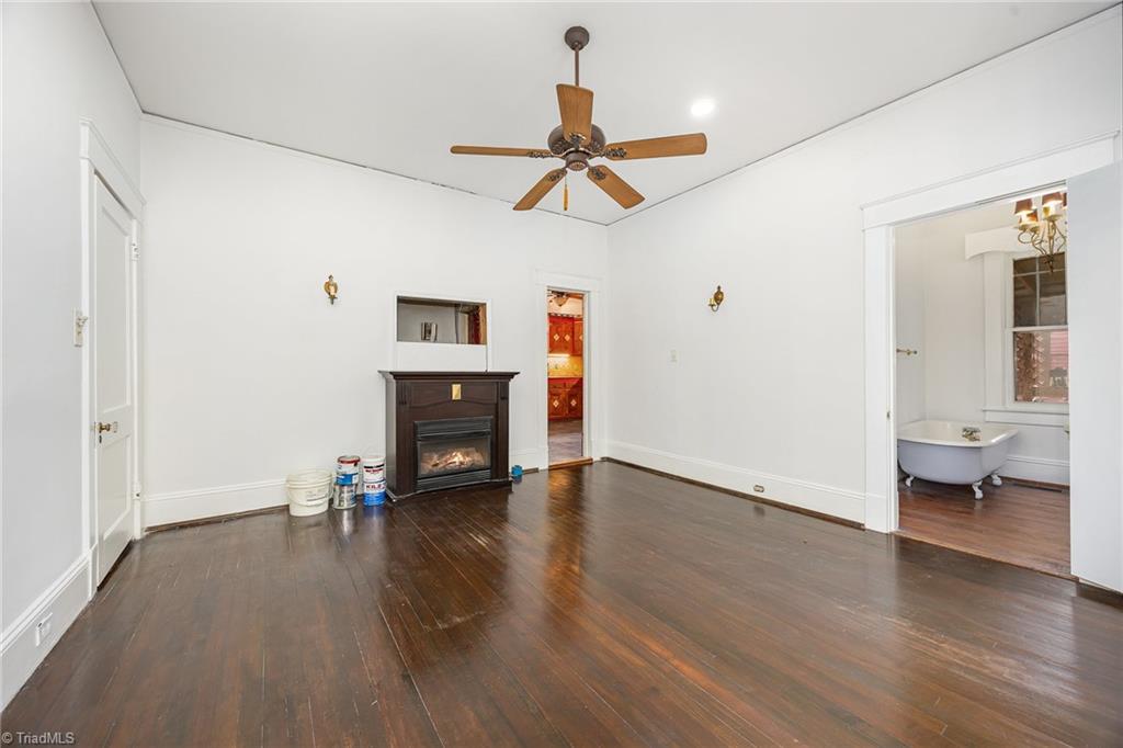 property viewer photo 12