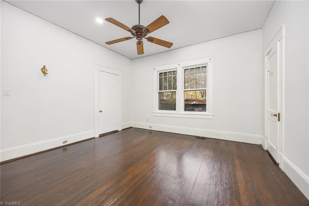 property viewer photo 13