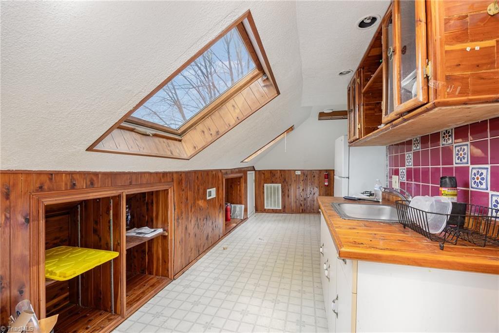 property viewer photo 25