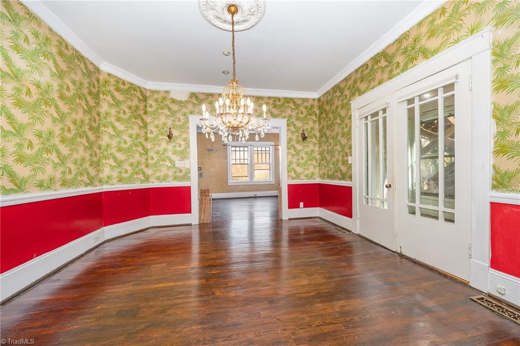 property viewer photo 6