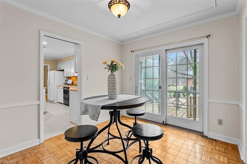 property viewer photo 4