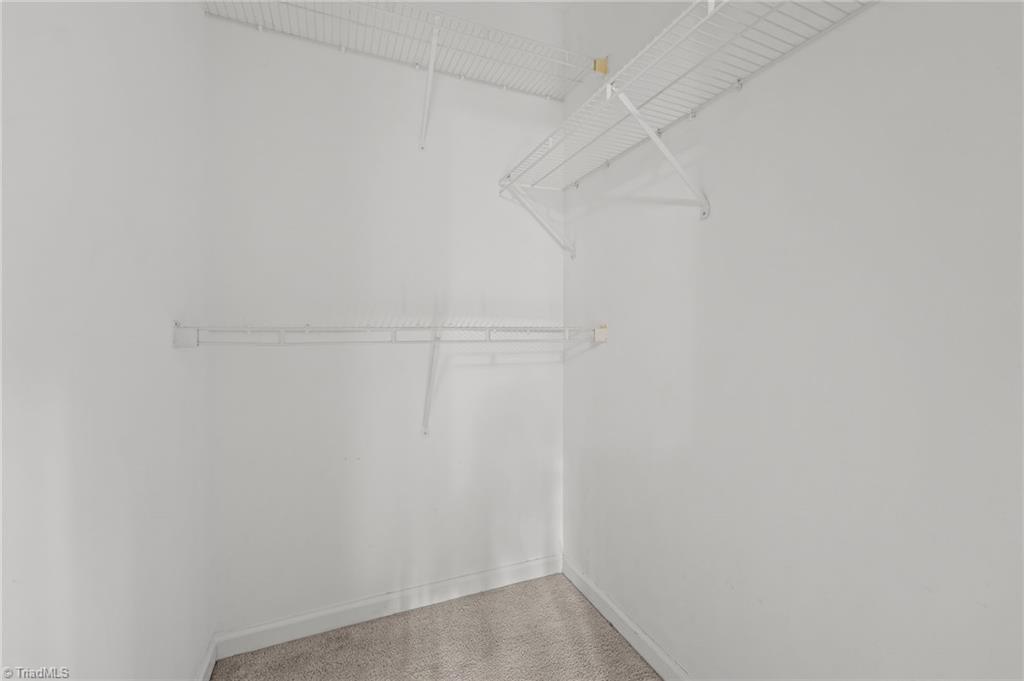 property viewer photo 17