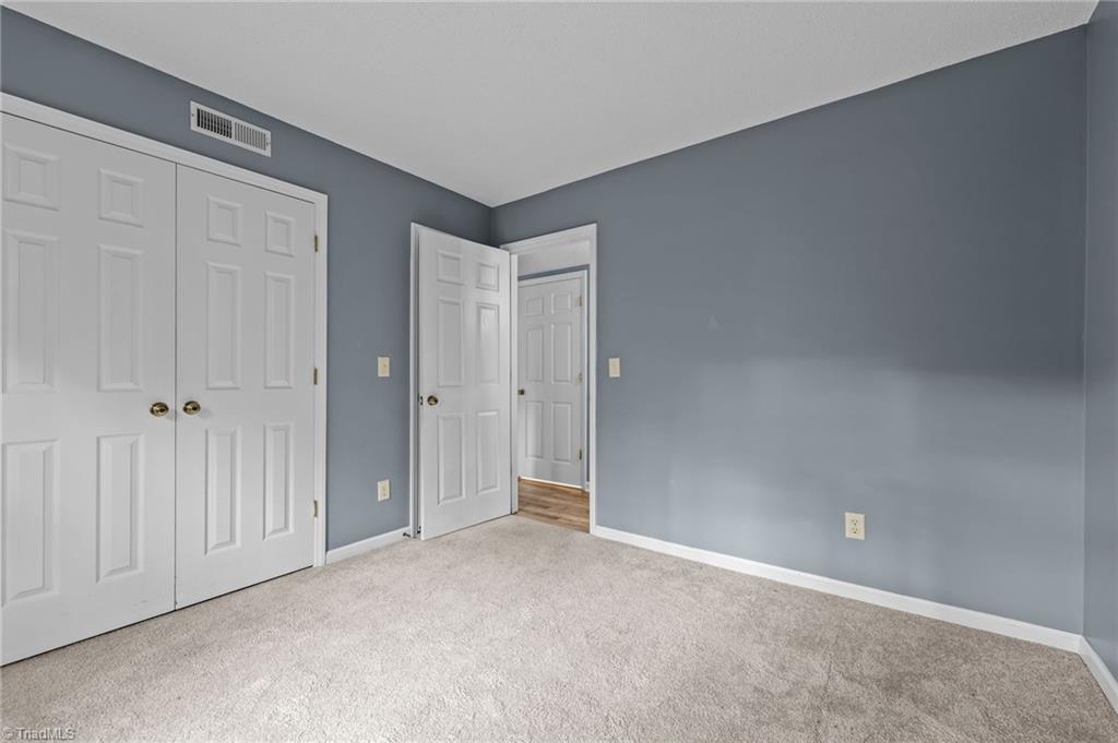 property viewer photo 21