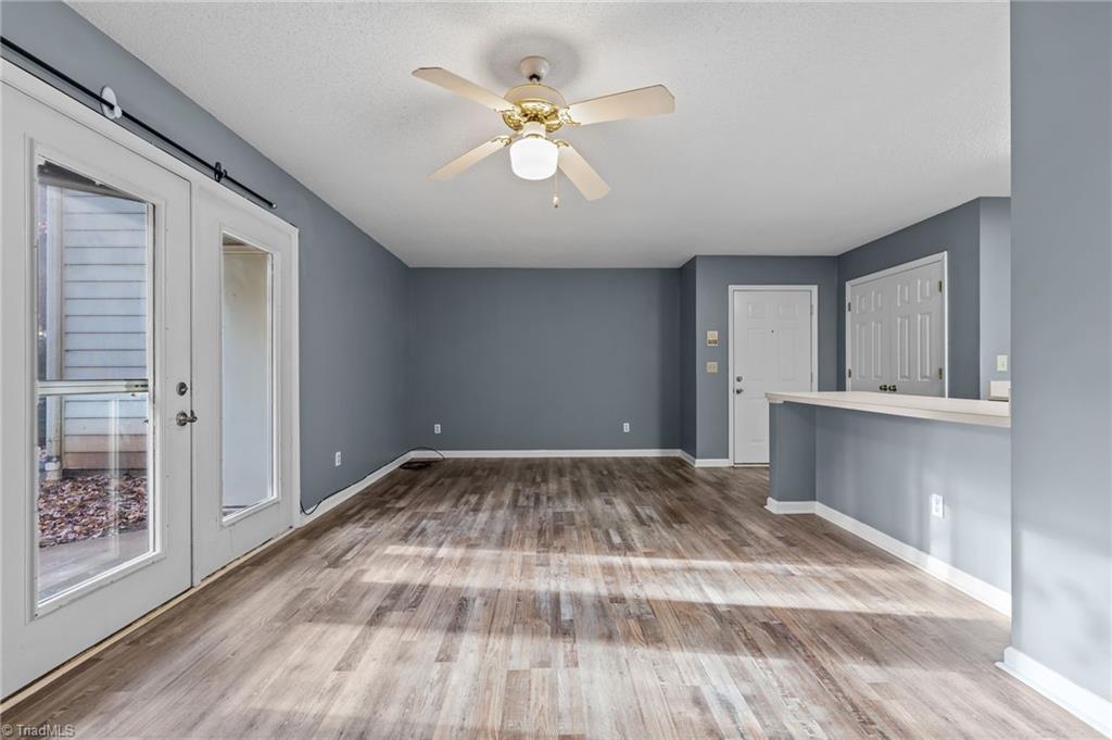 property viewer photo 6