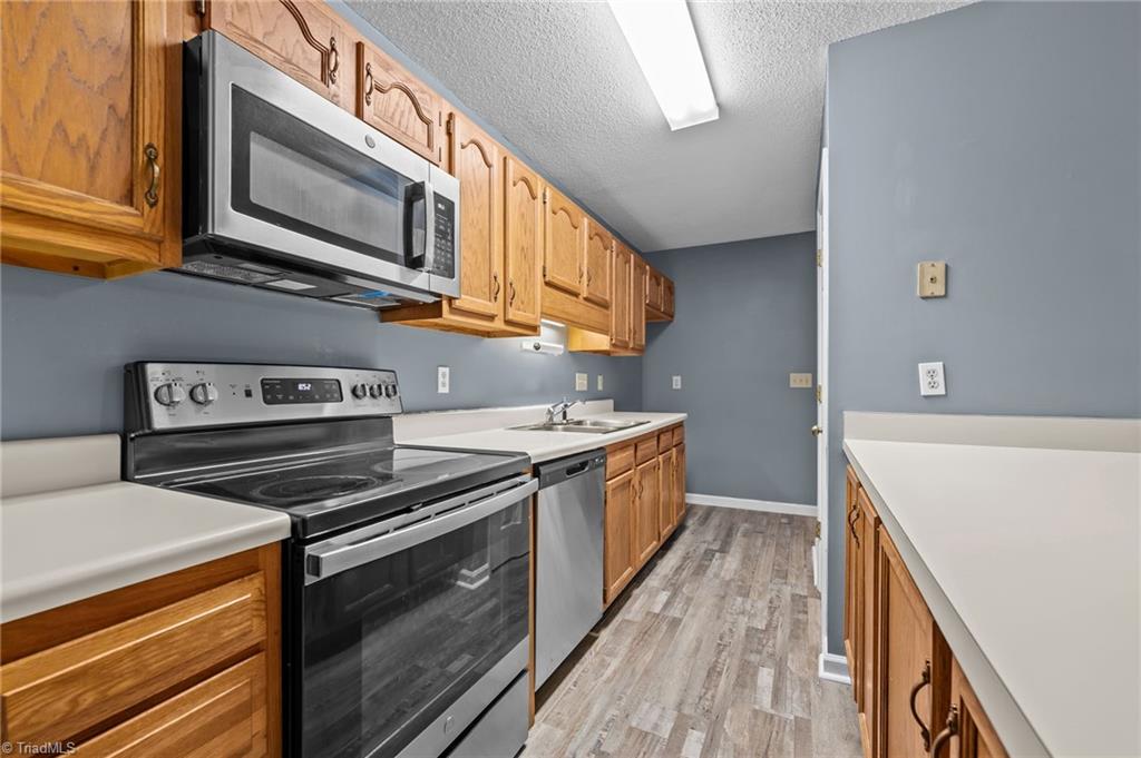 property viewer photo 8