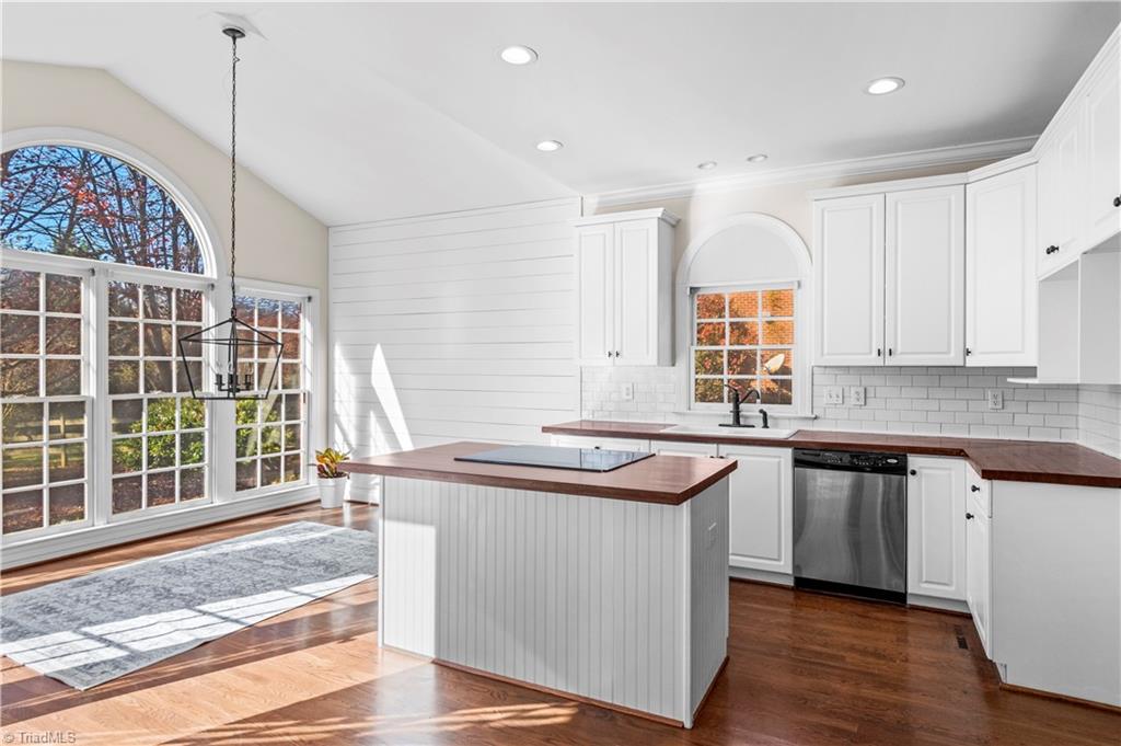 property viewer photo 11