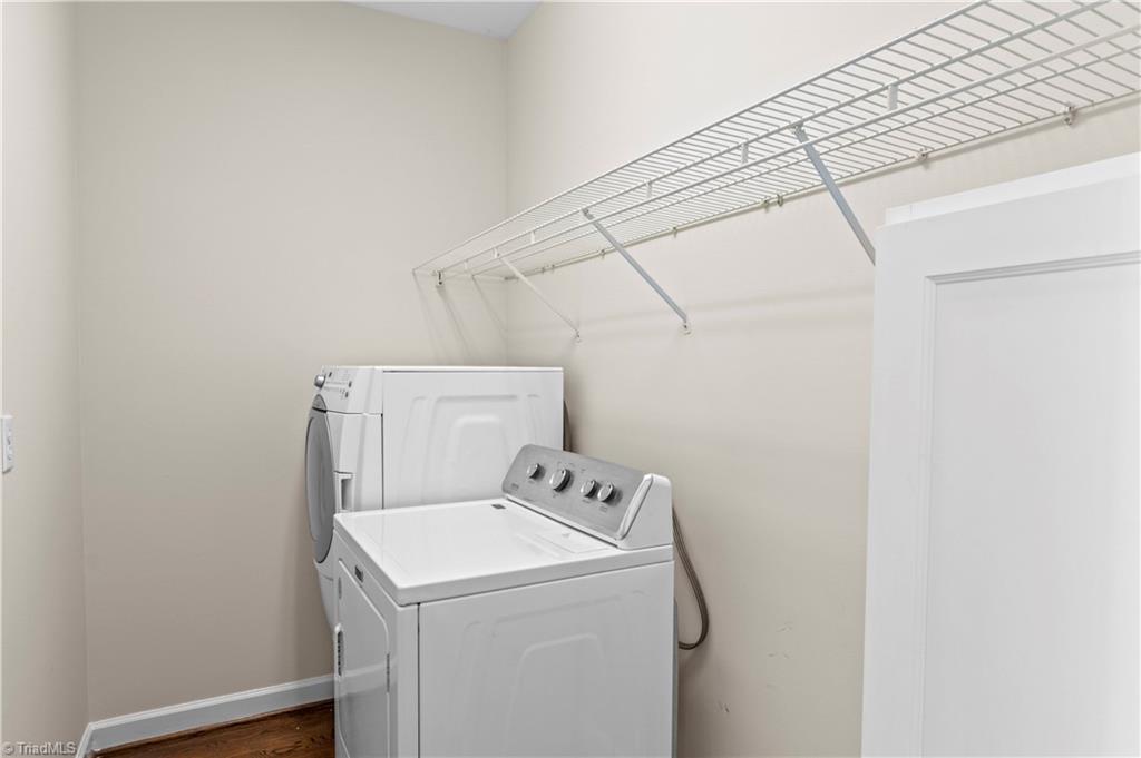 property viewer photo 14