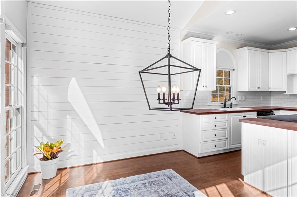 property viewer photo 15