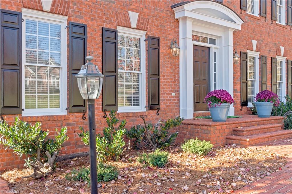 property viewer photo 2