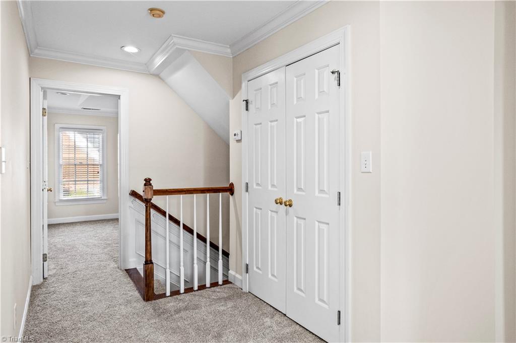 property viewer photo 29