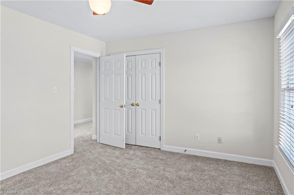 property viewer photo 33