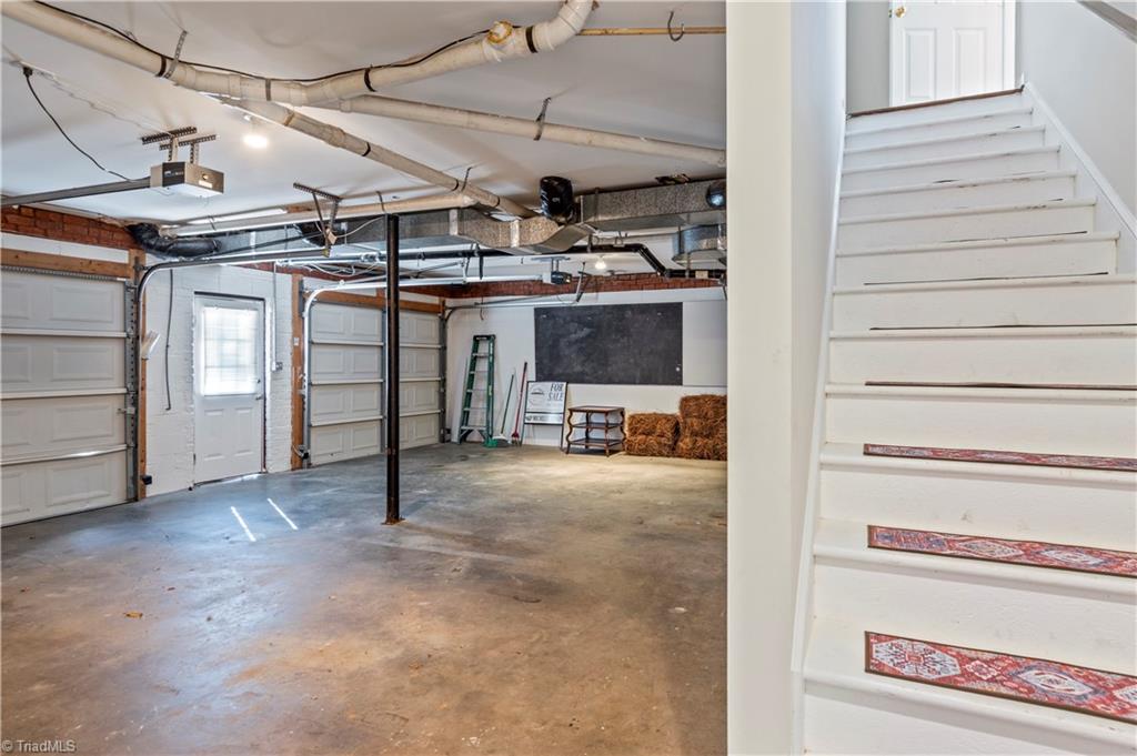 property viewer photo 37