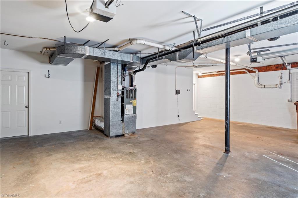 property viewer photo 38