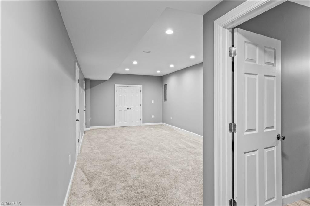 property viewer photo 39