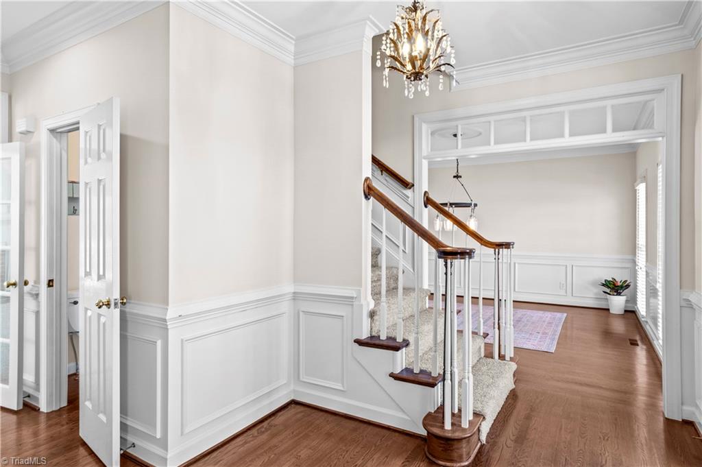 property viewer photo 4