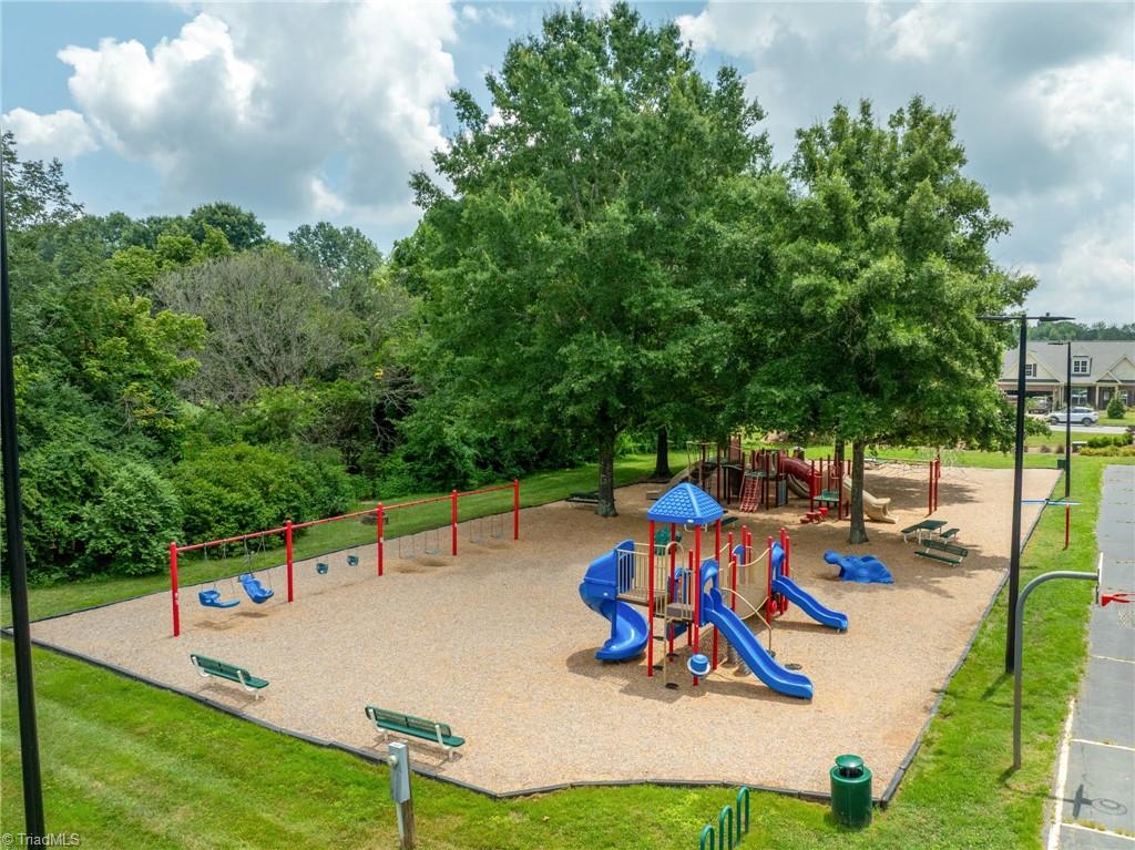 property viewer photo 49
