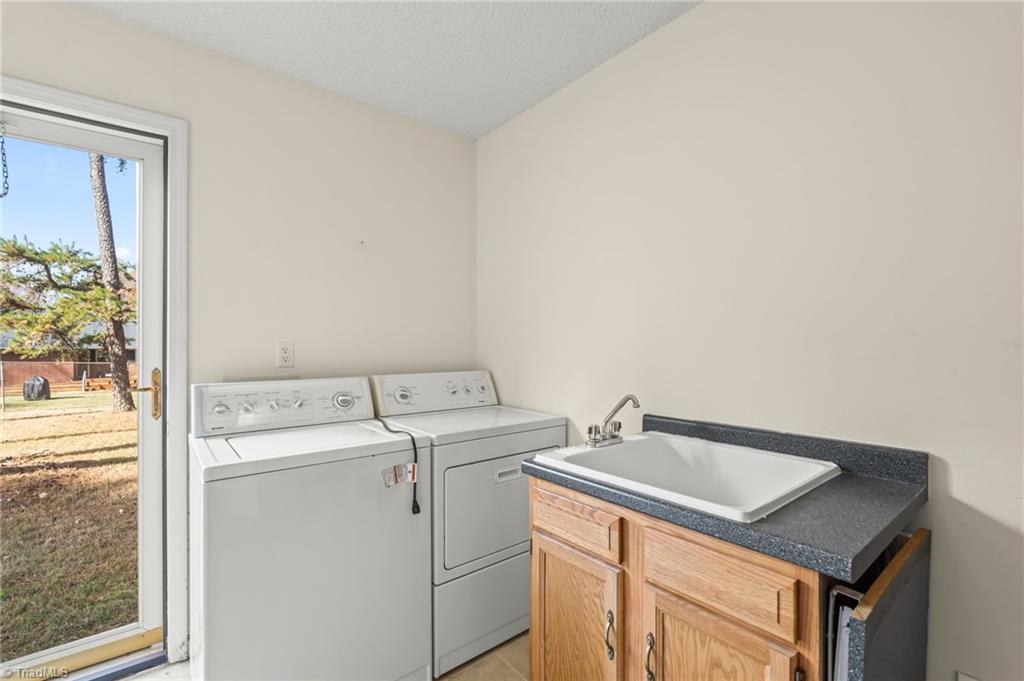 property viewer photo 24