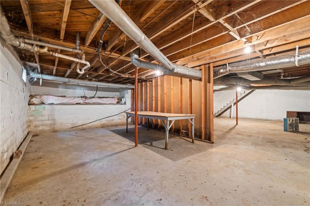 property viewer photo 30